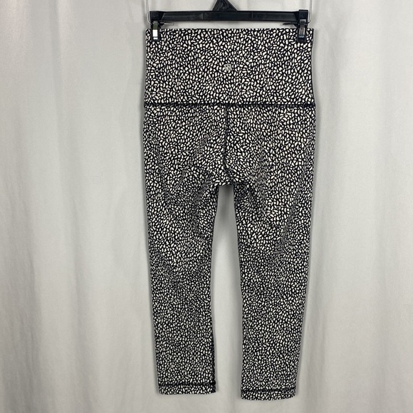 LULULEMON Wunder Under Crop (Hi-Rise) Miss Mosaic Black - Picture 12 of 13